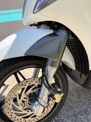 Piaggio Beverly 350 2017 BEVERLY 350 SPORT TOURING ABS-thumb-5