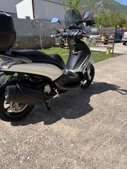Piaggio Beverly 350 2017 BEVERLY 350 SPORT TOURING ABS-thumb-10