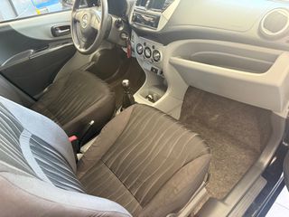 Nissan Pixo 2010 1000cc 71ps 2010-thumb-9