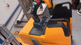 Jungheinrich 2017 ERE120-thumb-5