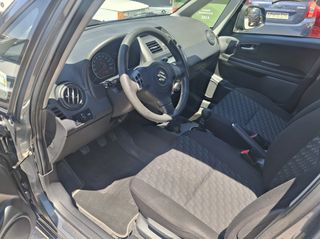 Suzuki SX4 2008-thumb-7