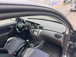 Ford Focus 2005 ST170-thumb-9