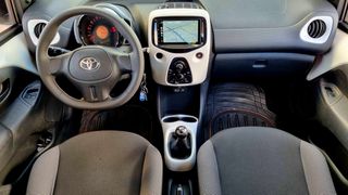 Toyota Aygo 2018 GPS / BLUETOOTH / LED / ΖΑΝΤΕΣ ΑΛΟΥΜΙΝΙΟΥ-thumb-9