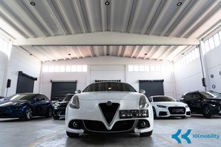 Alfa Romeo Giulietta 2020-thumb-14