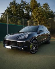 Porsche Cayenne 2015