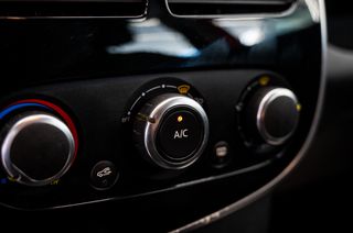 Renault Clio 2016-thumb-13