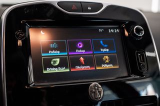 Renault Clio 2016-thumb-11