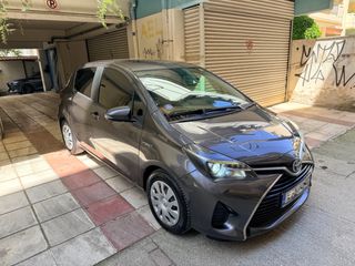 Toyota Yaris 2016 1.5 HYBRID STYLE CVT