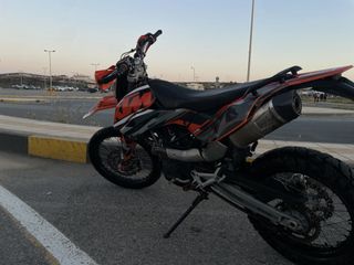 KTM 690 Enduro 2008-thumb-3