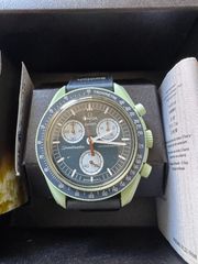 OMEGA X SWATCH MISSION ON EARTH SpeedMaster MoonSwatch BOX & PAPERS!