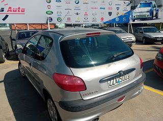 Peugeot 206 2000-thumb-4