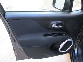 Jeep Renegade 2020 1.3 150hp LONGITUBE AUTOMATIC-thumb-5