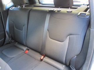 Jeep Renegade 2020 1.3 150hp LONGITUBE AUTOMATIC-thumb-30