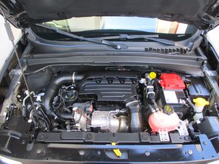 Jeep Renegade 2020 1.3 150hp LONGITUBE AUTOMATIC-thumb-32