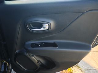 Jeep Renegade 2022 4xe 1.3 LIMITED-thumb-53