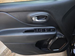 Jeep Renegade 2022 4xe 1.3 LIMITED-thumb-20
