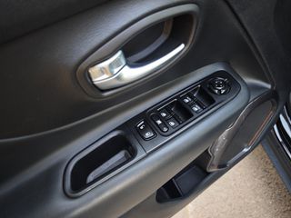 Jeep Renegade 2022 4xe 1.3 LIMITED-thumb-21