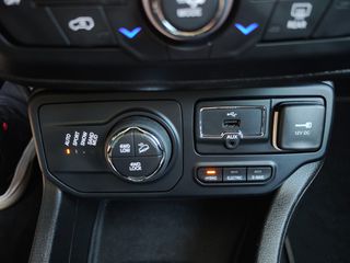 Jeep Renegade 2022 4xe 1.3 LIMITED-thumb-35