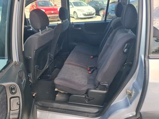 Opel Zafira 2002-thumb-20