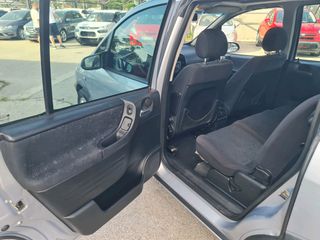 Opel Zafira 2002-thumb-19