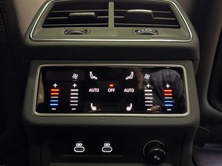 Audi RS6 2025 AVANT PERFOMANCE / ΠΑΝΟΡΑΜΑ / SOFT CLOSE-thumb-23