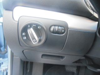 Volkswagen Golf 2010 1.4-DSG-HIGHLINE-122PS-thumb-7