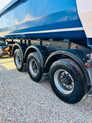 Scania 2002 Scania 124-thumb-5