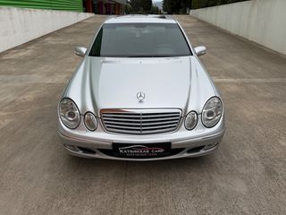 Mercedes-Benz E 220 2004-thumb-1