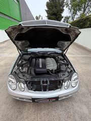 Mercedes-Benz E 220 2004-thumb-13