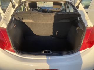 Peugeot 208 2015-thumb-13