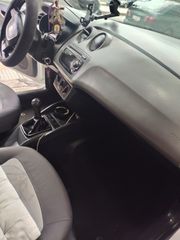 seat ibiza 2012-thumb-12