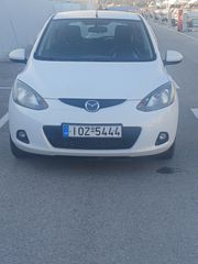 Mazda 2 2010