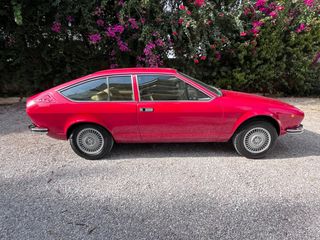 Alfa Romeo GTV 1978 2.0 Alfetta