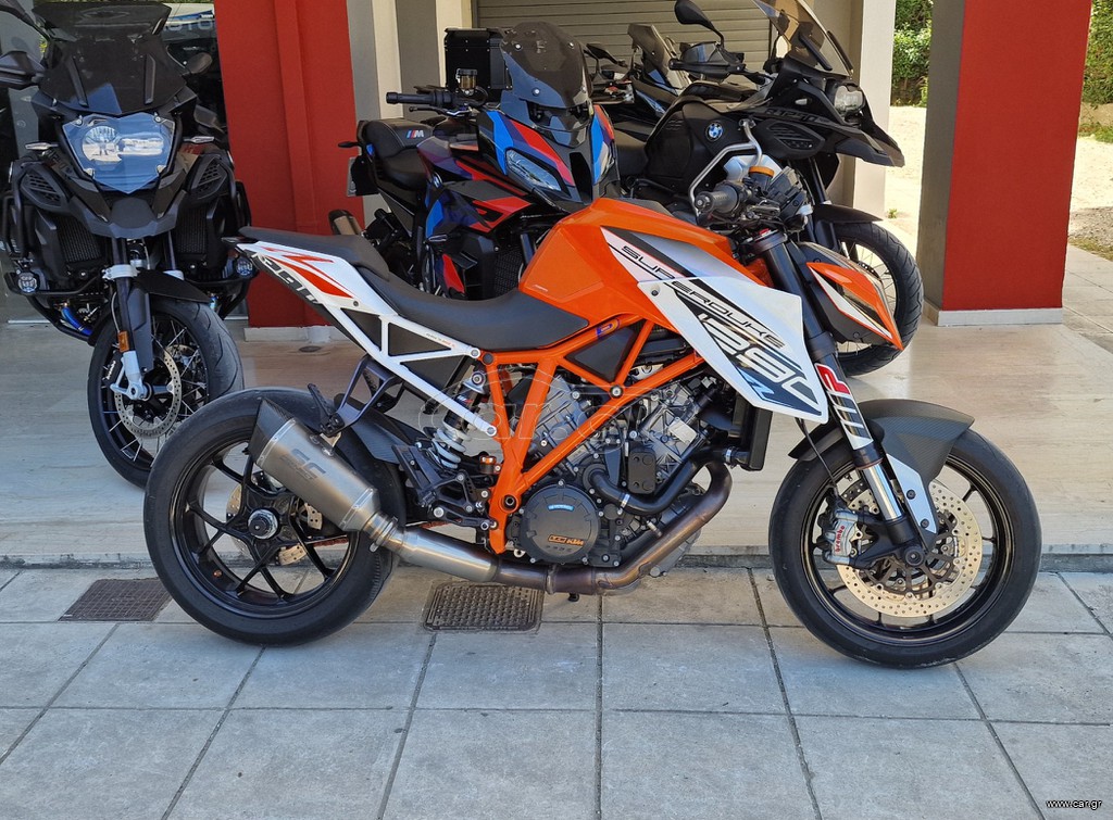 KTM 1290 Super Duke R 2016 1290 SUPER DUKE R FULL CARBON