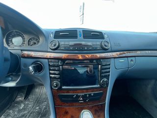 Mercedes-Benz E 200 2004 ELEGANCE KOMPRESSOR AUTOMATIC-thumb-14