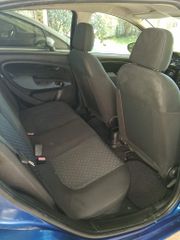 Fiat Grande Punto 2007-thumb-8