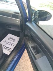 Fiat Grande Punto 2007-thumb-14