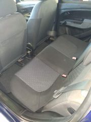 Fiat Grande Punto 2007-thumb-15