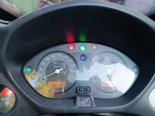 Honda CBF 600S 2004-thumb-4