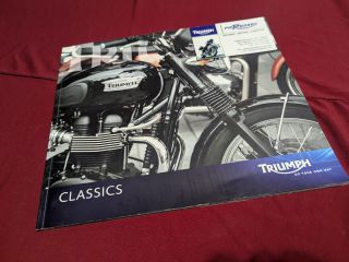 Triumph Motorcycles brochure 2015 προσπέκτους
