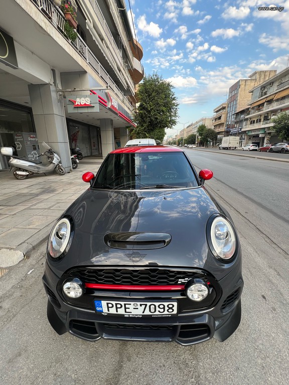 Mini John Cooper Works 2016 JCW