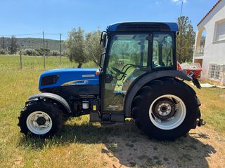 Αμπελουργικά Τρακτέρ New Holland 2014 T4040N