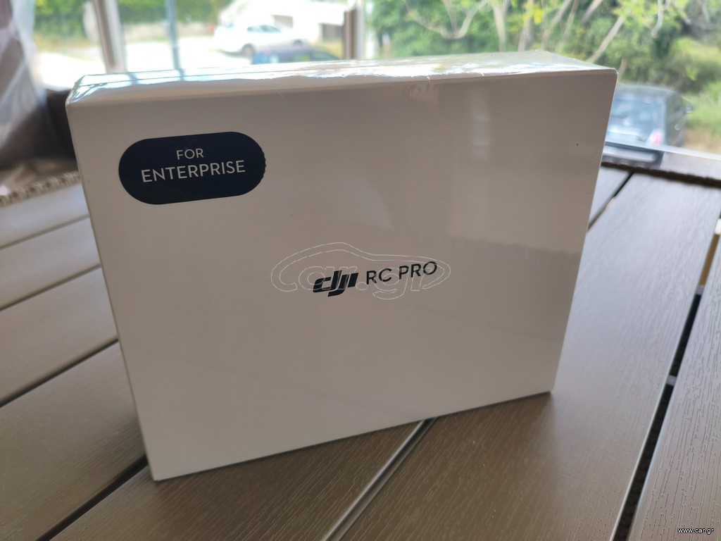Multicopters-Drones DJI 2025 RC Pro Enterprise