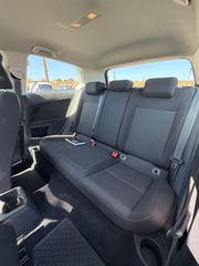 Volkswagen Golf 2018 1.6 TDI-thumb-12
