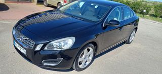 Volvo S60 2011 Summum