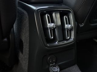 Volvo XC40 2022 PLUG IN HYBRID T5 RECHARGE PANORAMA ΗΛΙΟΡΟΦΗ ΕΛΛΗΝΙΚΟ 262HP-thumb-49