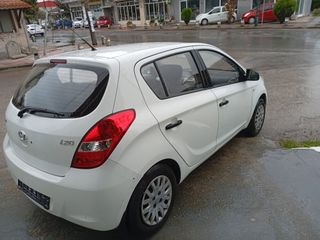 Hyundai i 20 2011 1.2 5 STAR EDITION-thumb-7