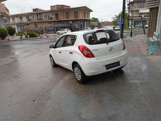 Hyundai i 20 2011 1.2 5 STAR EDITION-thumb-14