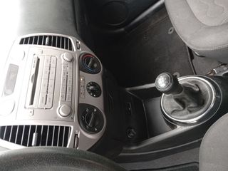 Hyundai i 20 2011 1.2 5 STAR EDITION-thumb-21