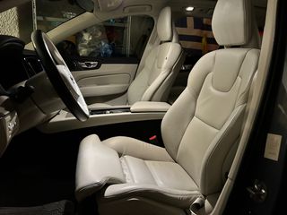 Volvo XC 60 2022 T8 PHEV 2.0 456hp AWD AT8 18,8kw Face Lift-thumb-7